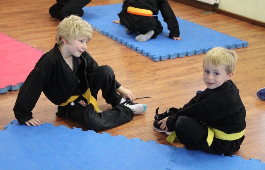 Kinder Kung Fu Bodenkampf
